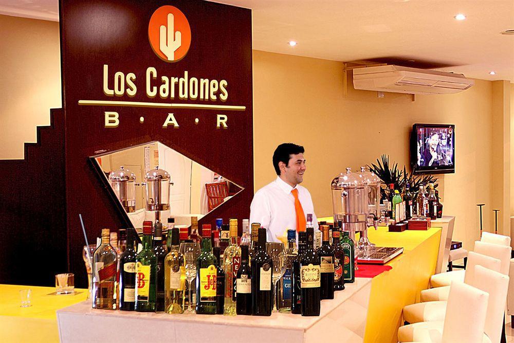 Hotel Termal Los Cardones & Spa Termas de Río Hondo エクステリア 写真